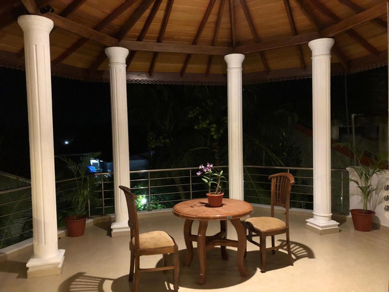 Helianto Social Villa Bentota Exterior photo